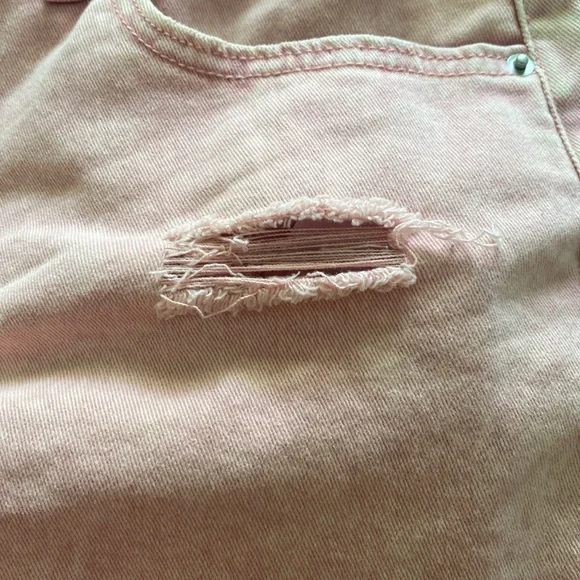 light pink time and tru jean shorts - Picture 4 of 4